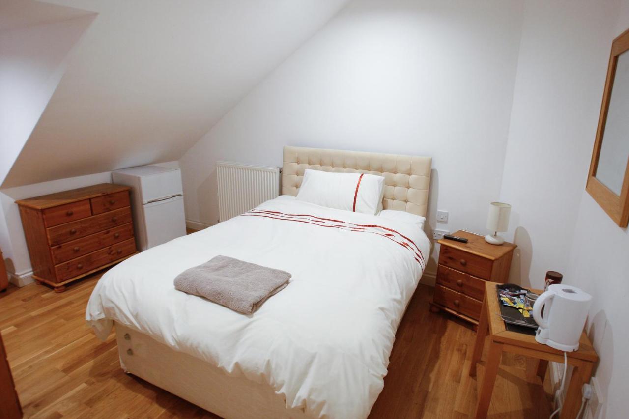 Homeside B&B Silverstone Exterior foto